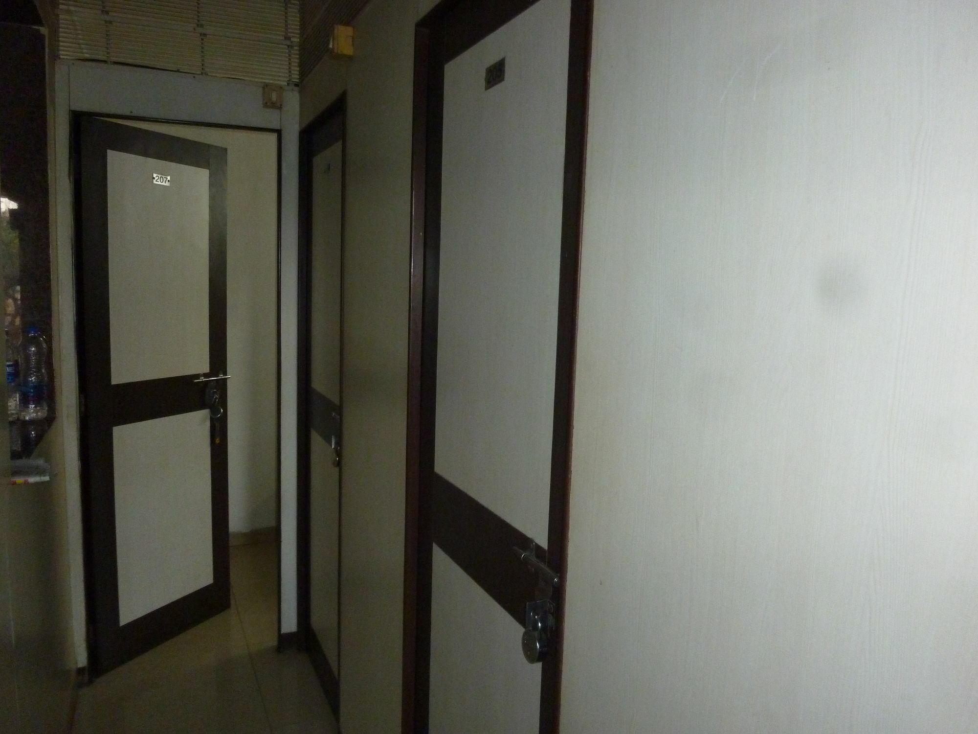 Yadgar Guest House 뭄바이 외부 사진